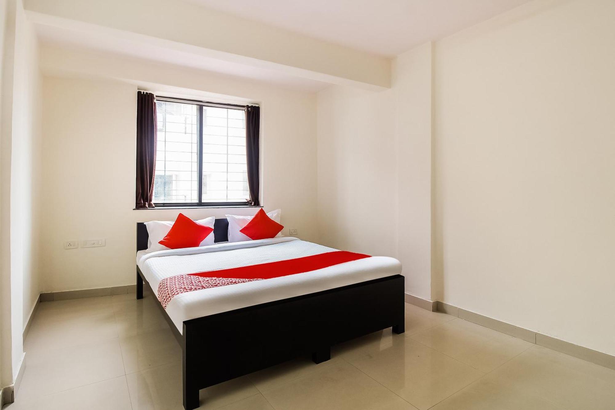 פונה Hotel O Galaxy Near Inox מראה חיצוני תמונה